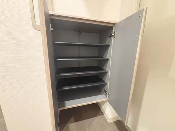 靴箱