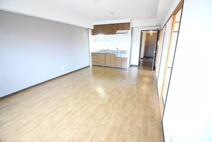 物件内観写真7　(居室)