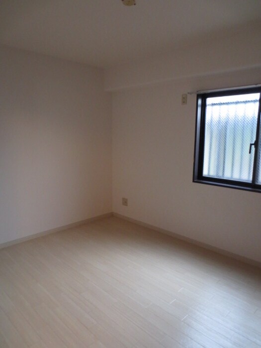 物件内観写真15　(内観写真)