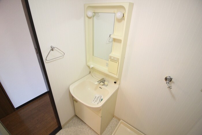 物件内観写真16　(洗面)