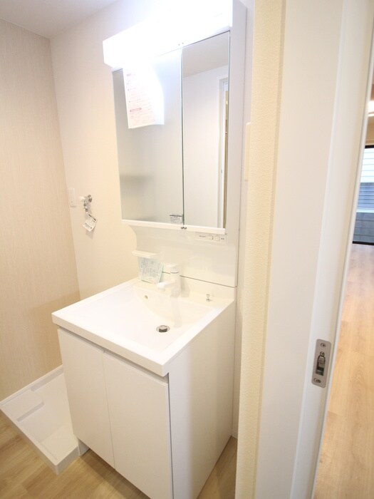 物件内観写真15　(洗面)