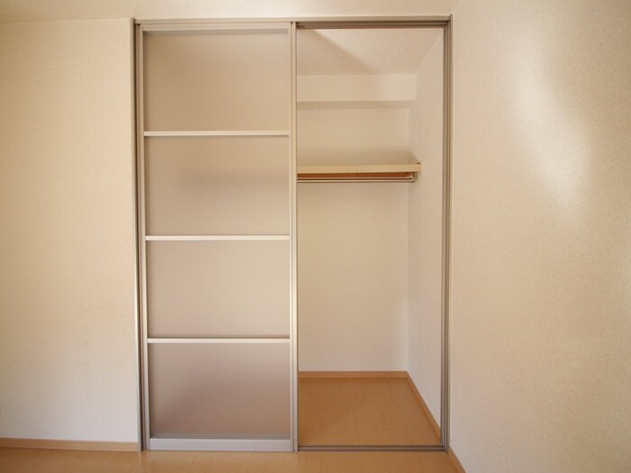 物件内観写真7　(収納)