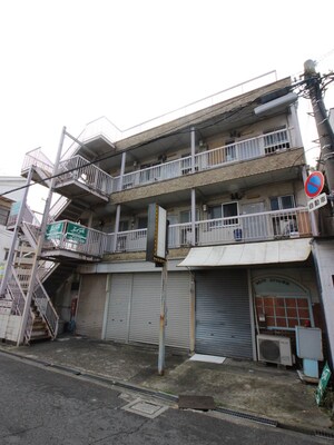 中西マンション外観写真