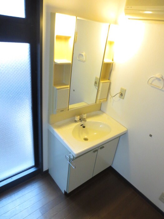 物件内観写真7　(洗面)