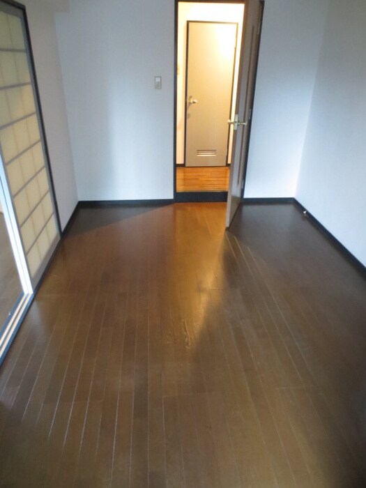 物件内観写真12　(居室)