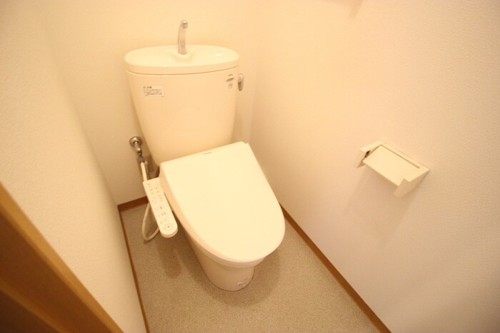 物件内観写真12　(トイレ)