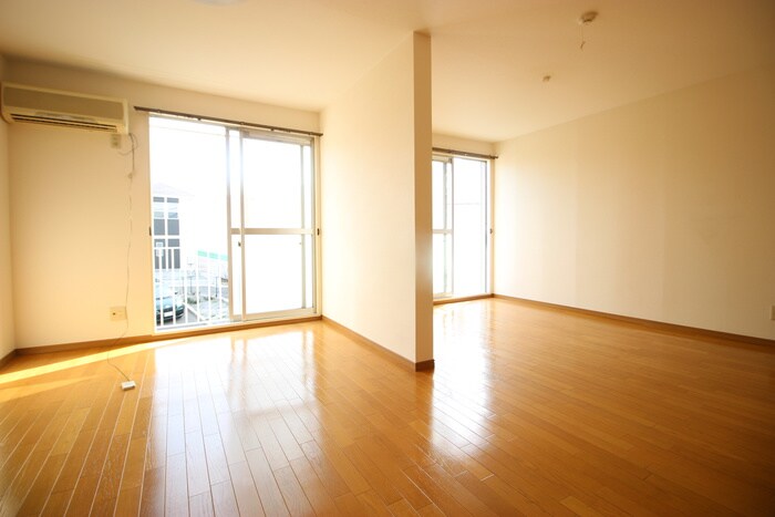 物件内観写真18　(居室)