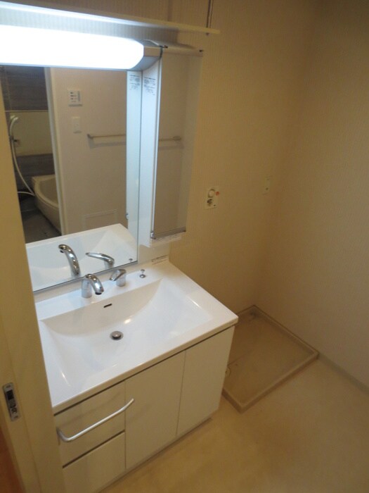 物件内観写真12　(洗面)