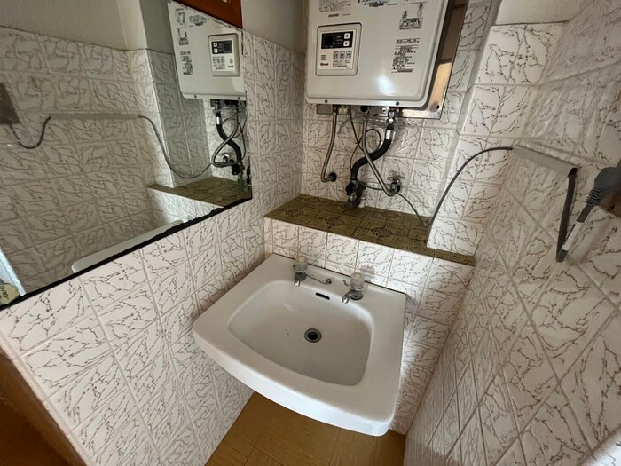 物件内観写真9　(洗面)