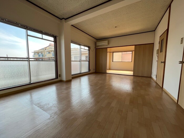 物件内観写真13　(居室)