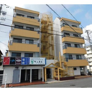 小松里マンション外観写真
