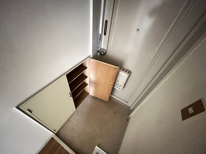 物件内観写真18　(室内からの展望)