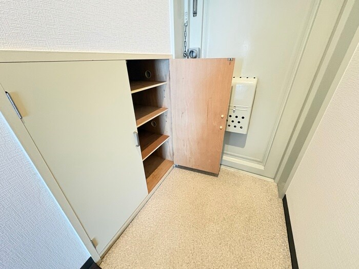 物件内観写真19　(靴箱)