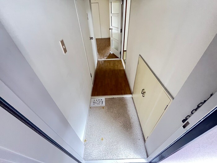 物件内観写真20　(玄関)