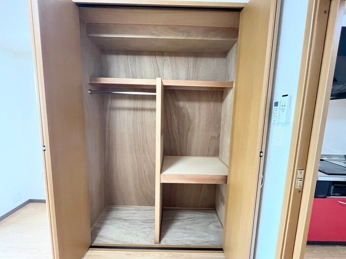 物件内観写真17　(収納)