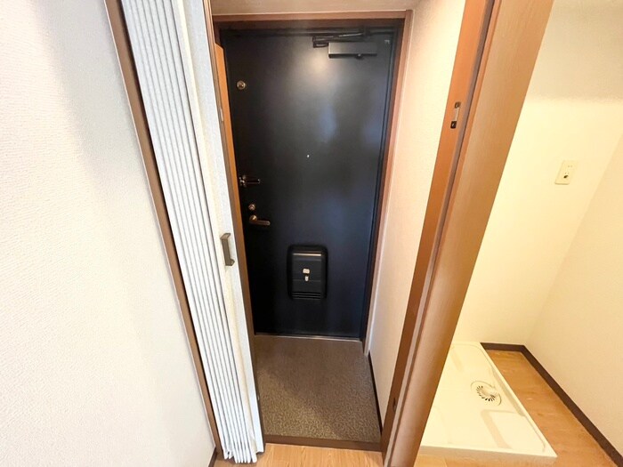 物件内観写真20　(玄関)