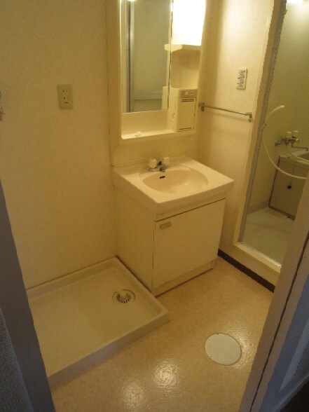 物件内観写真9　(洗面)