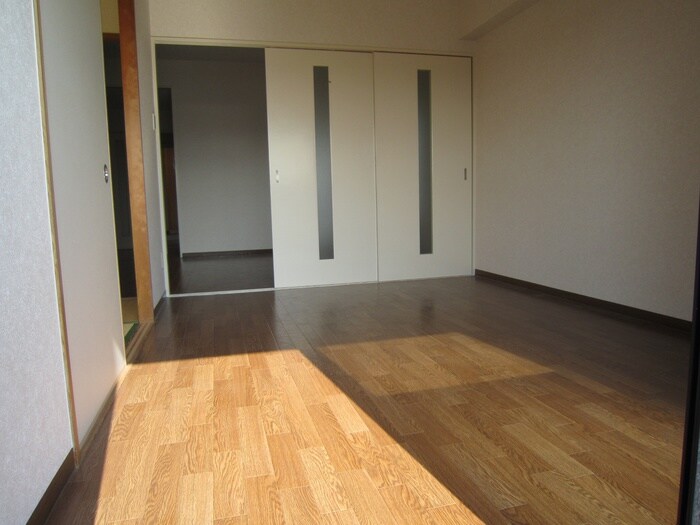 物件内観写真12　(居室)