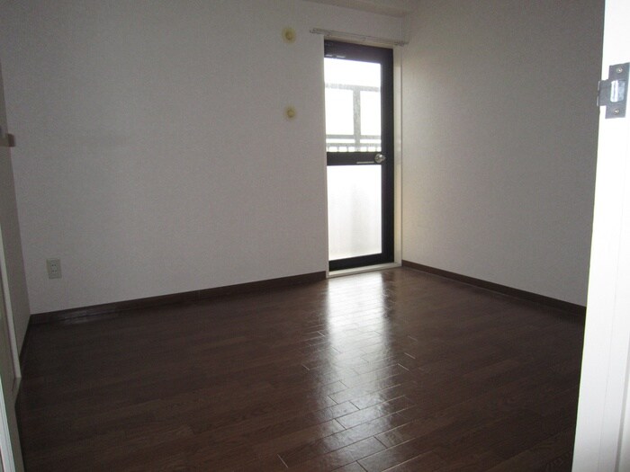 物件内観写真14　(居室)