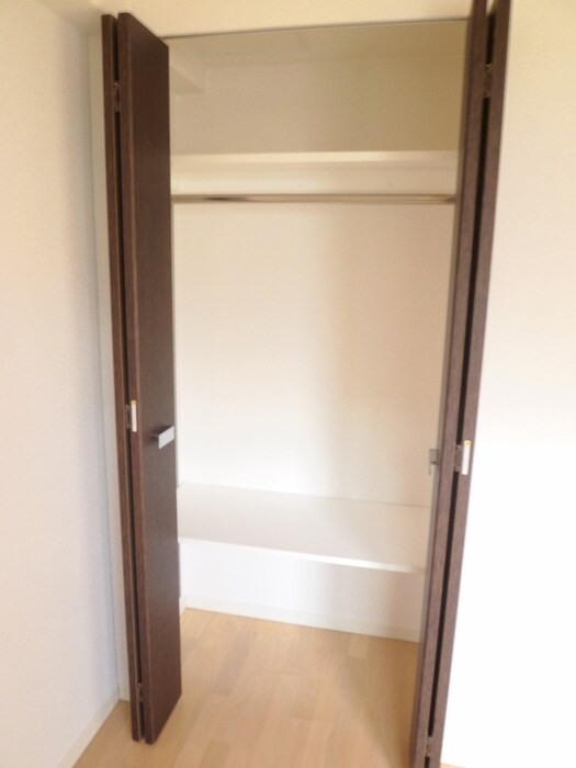 物件内観写真14　(収納)