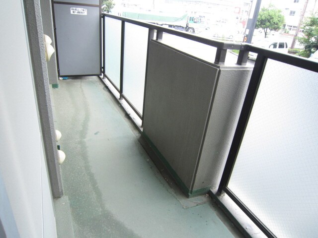 物件内観写真11　(ベランダ・バルコニー)