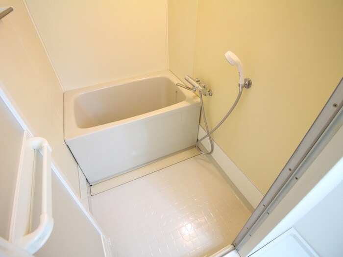 物件内観写真12　(バス／シャワールーム等)