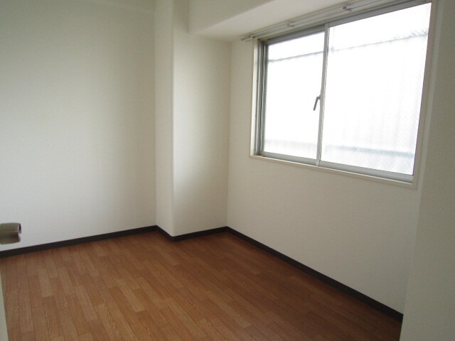 物件内観写真12　(居室)