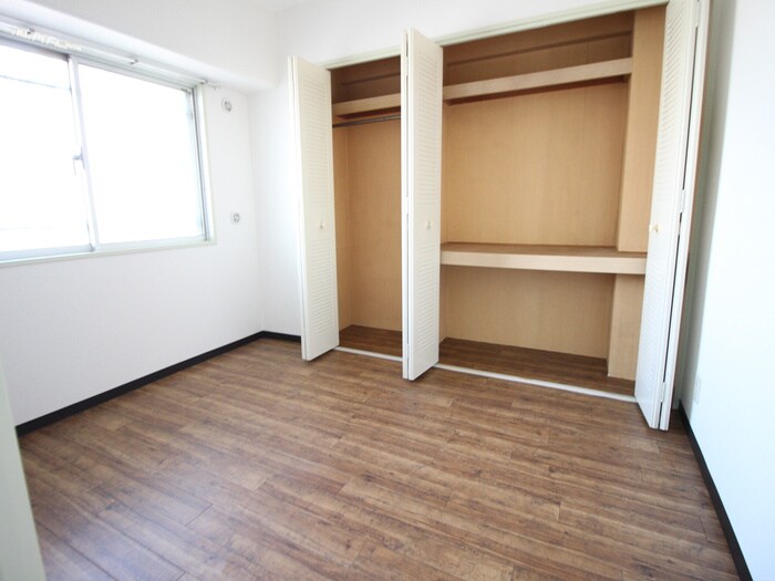 物件内観写真14　(居室)