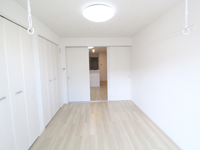 物件内観写真9　(居室)