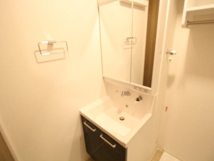 物件内観写真13　(洗面)