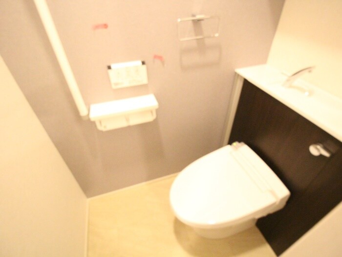 物件内観写真15　(トイレ)