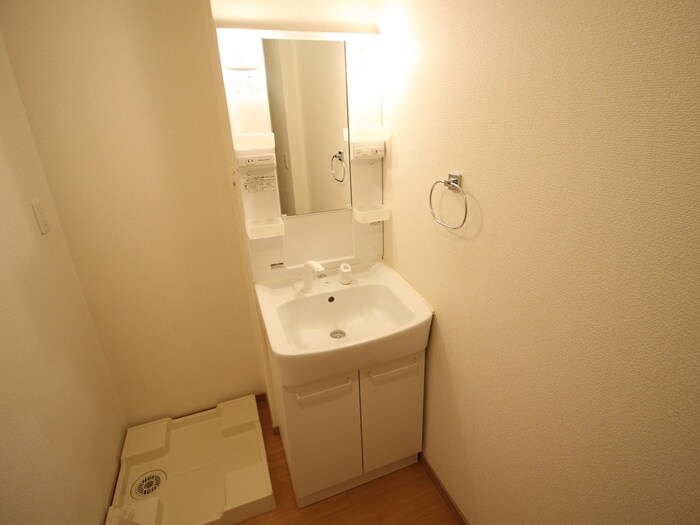 物件内観写真13　(洗面)