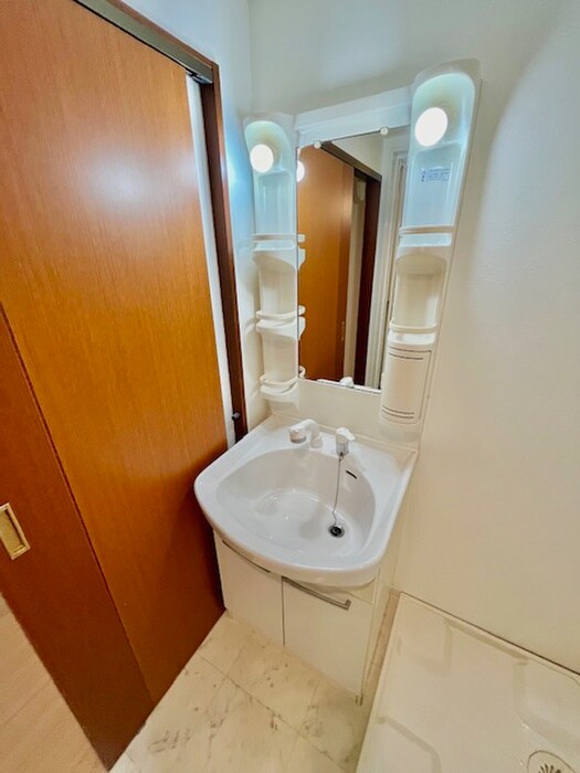 物件内観写真10　(洗面)