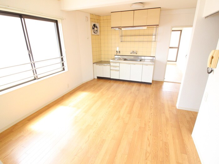 物件内観写真7　(居室)