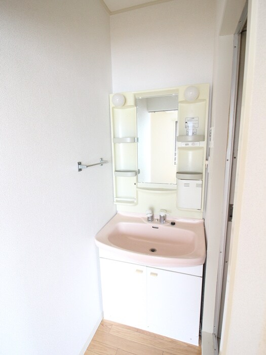 物件内観写真13　(洗面)