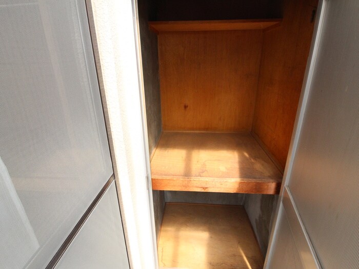 物件内観写真21　(収納)