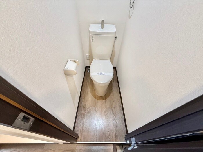 物件内観写真15　(トイレ)