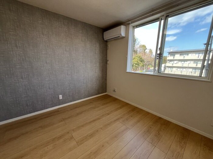 物件内観写真12　(居室)