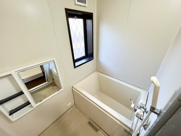物件内観写真9　(バス／シャワールーム等)