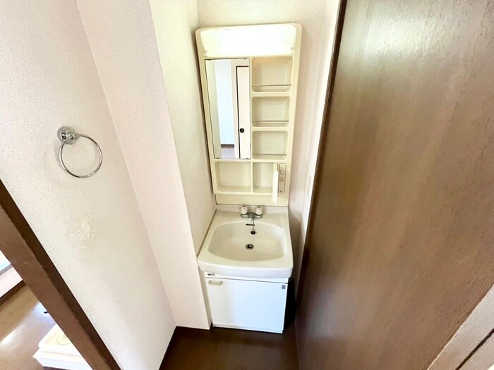 物件内観写真10　(洗面)