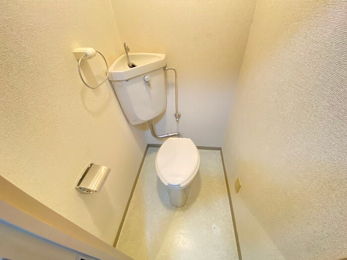 物件内観写真13　(トイレ)