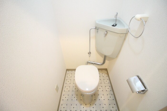 物件内観写真13　(トイレ)