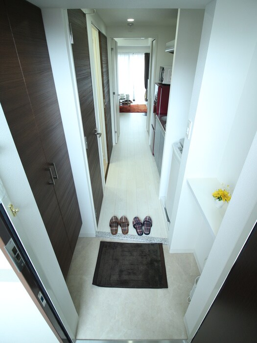 物件内観写真7　(玄関)