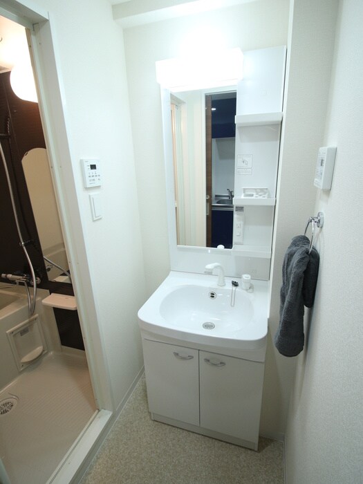 物件内観写真13　(洗面)