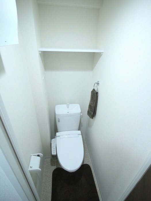 物件内観写真15　(トイレ)