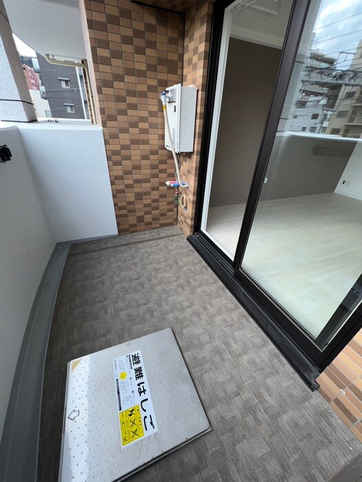 物件内観写真16　(ベランダ・バルコニー)