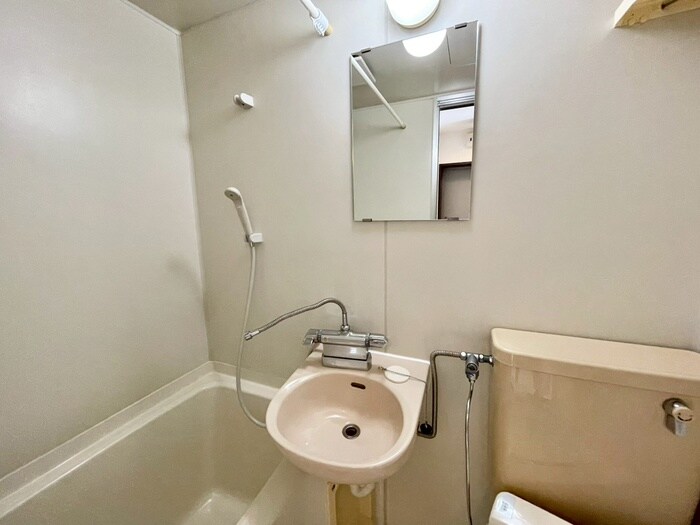 物件内観写真18　(洗面)