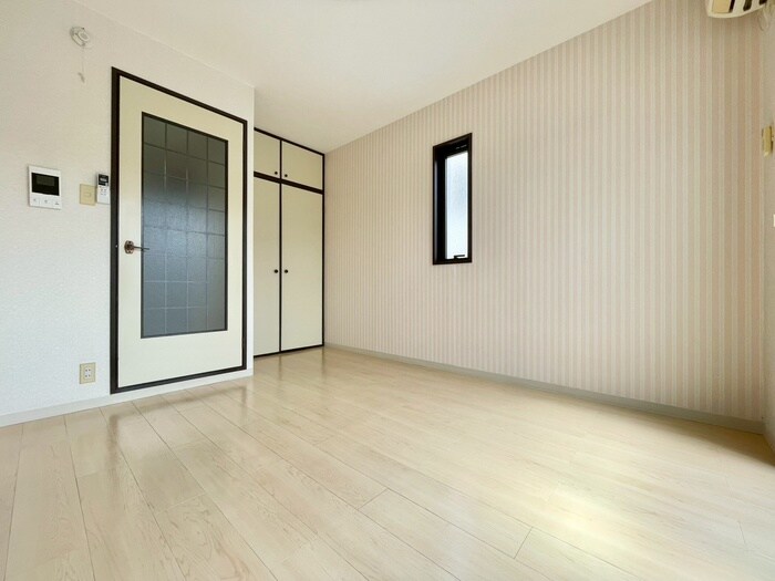 物件内観写真22　(居室)