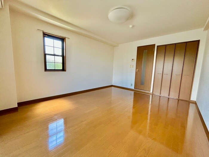 物件内観写真6　(居室)