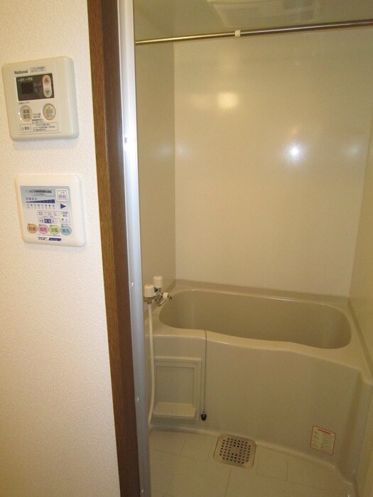 物件内観写真10　(バス／シャワールーム等)